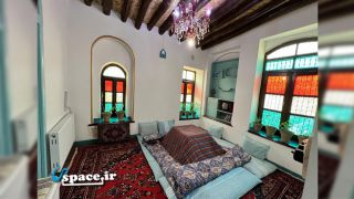 اتاق سنتی اقامتگاه بوم گردی حاجی اسماعیل - همدان